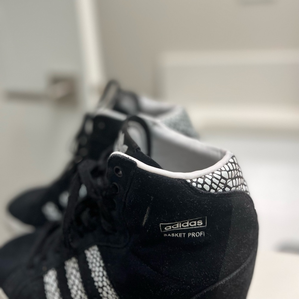 Wedge-heel sneakers - Picture 1 of 3